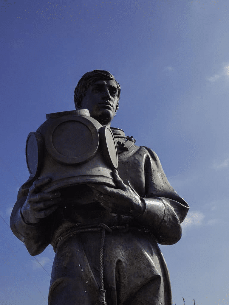 Tripps Now Discovers the City’s Greek Heritage